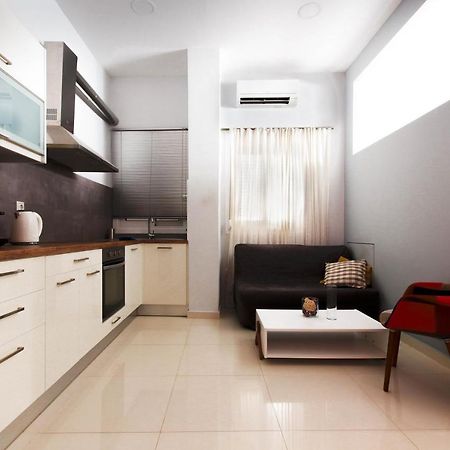 Twin Lofts Ταξιαρχών, A Kalamatastay Property Екстериор снимка