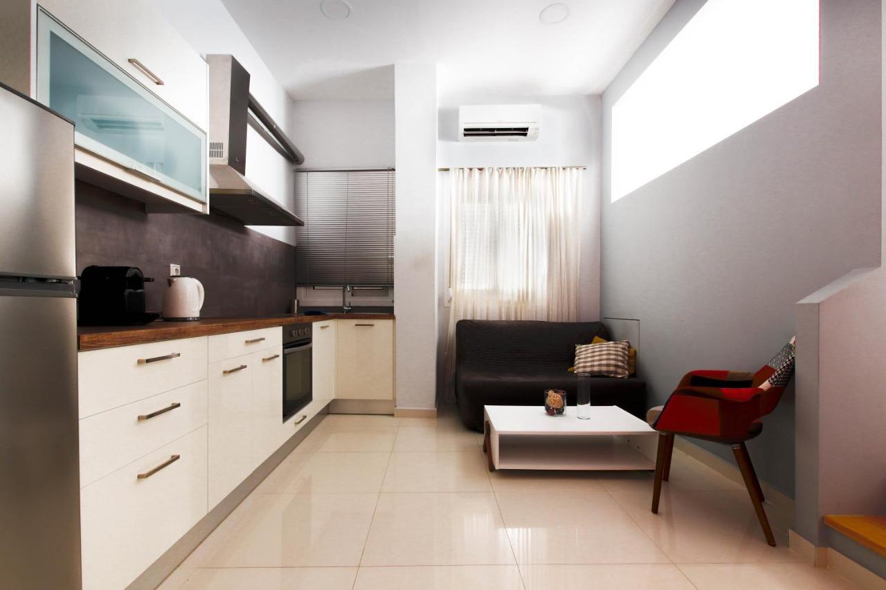 Twin Lofts Ταξιαρχών, A Kalamatastay Property Екстериор снимка